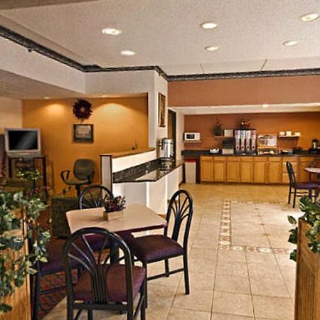 Americas Best Value Inn Waukegan Eksteriør billede